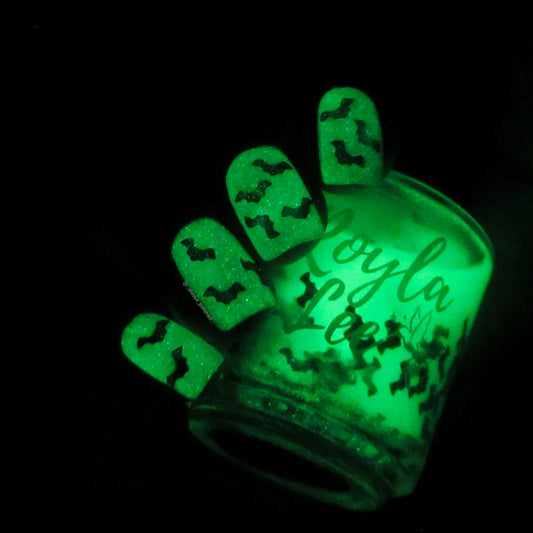 PREORDER: Midnight Flight (glow in the dark)